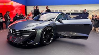 New Peugeot RCZ Vision - Paris Motor Show front static